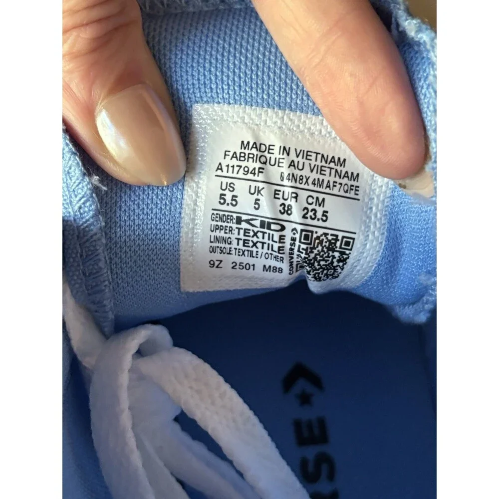 New Converse All star Chucks Madison Light blue kids sz 5.5 (womens sz 7) $50